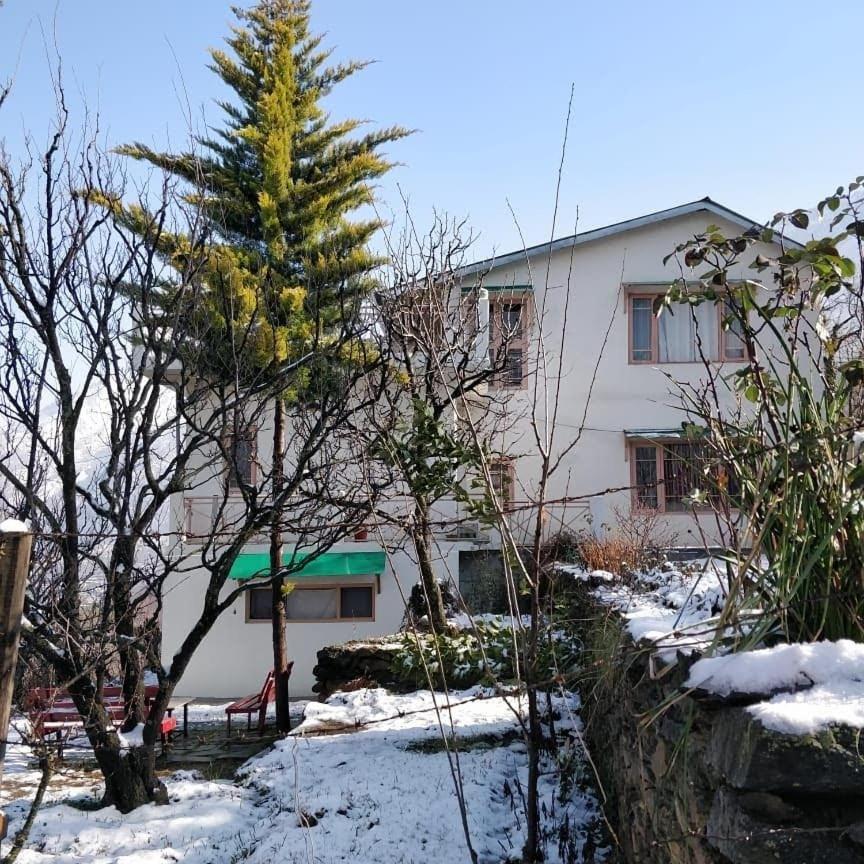 Aashirwad Homestay Kulu Екстериор снимка