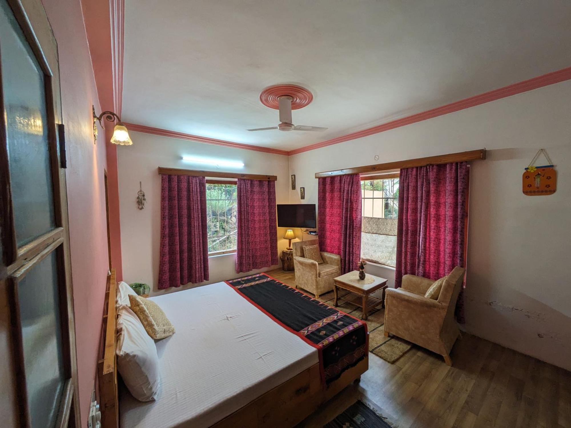 Aashirwad Homestay Kulu Стая снимка